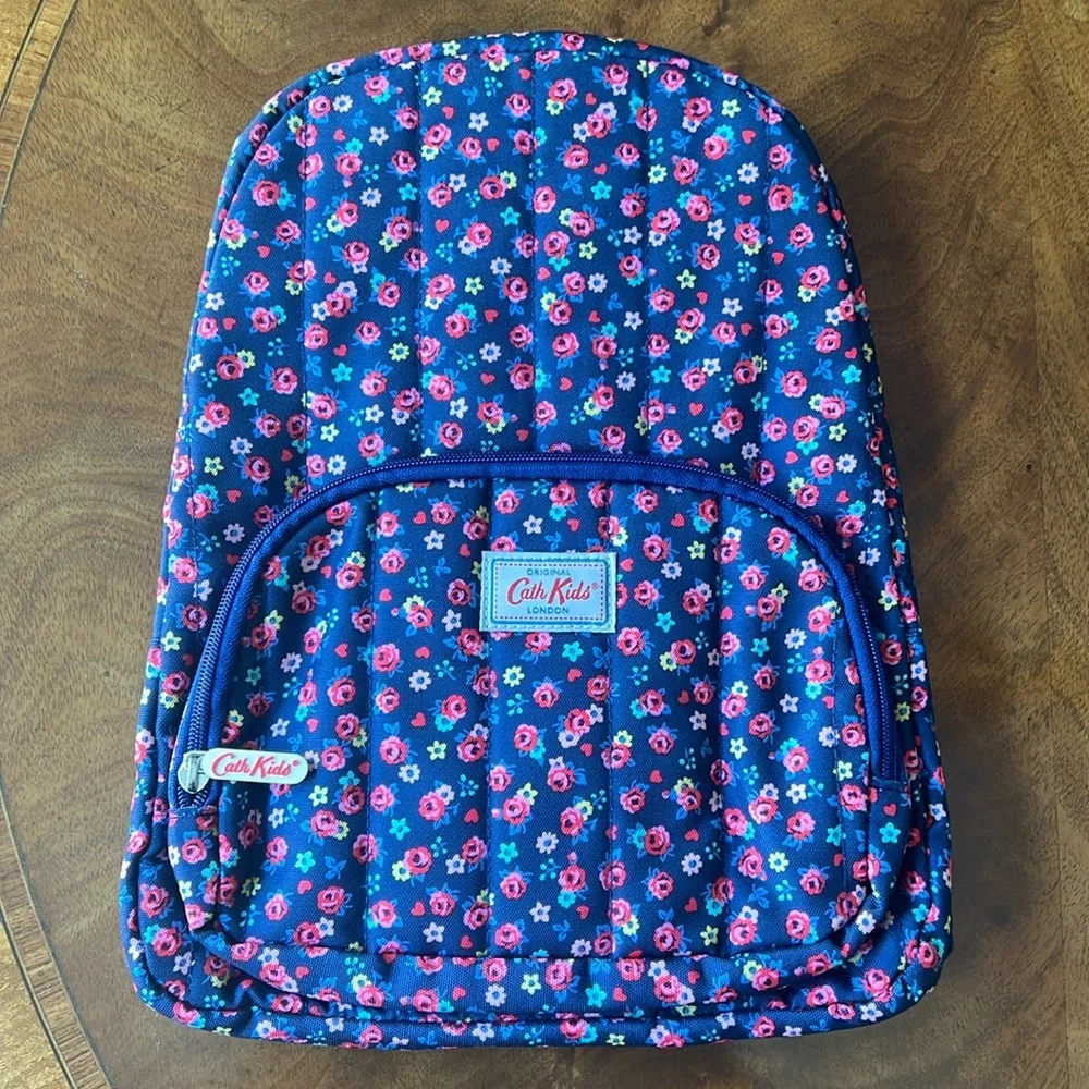 Cath Kidston Roses Hearts Backpack - Picture 1 of 2